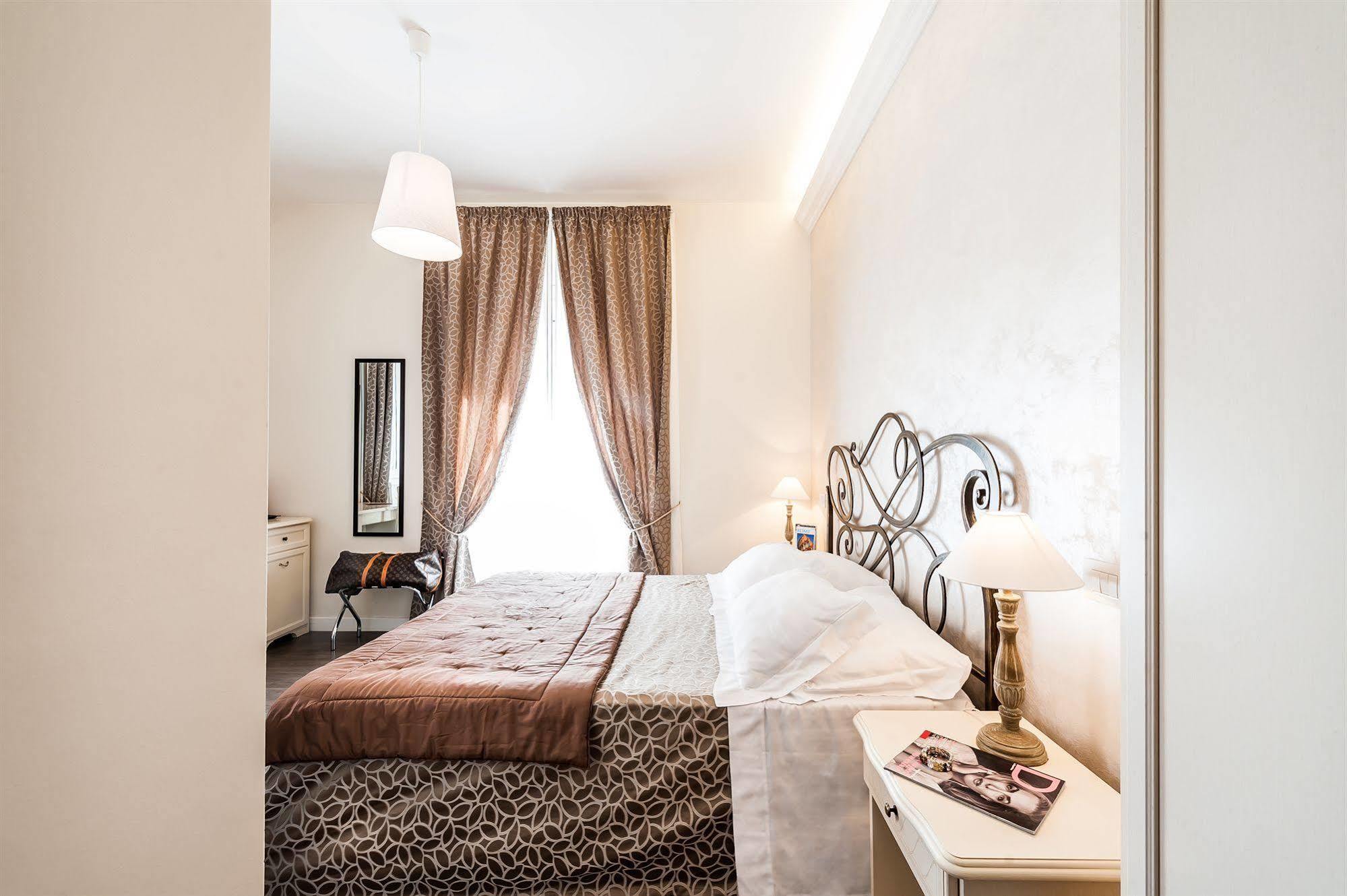 Relais De L'opera 2* Rom